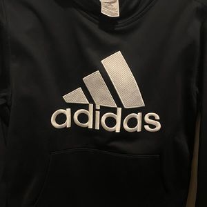 Barely worn-Large 14-16 (boys)
Adidas pull-over hoodie